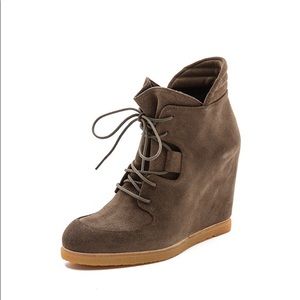 Stuart weitzman suede lace up kidstuff booties 8